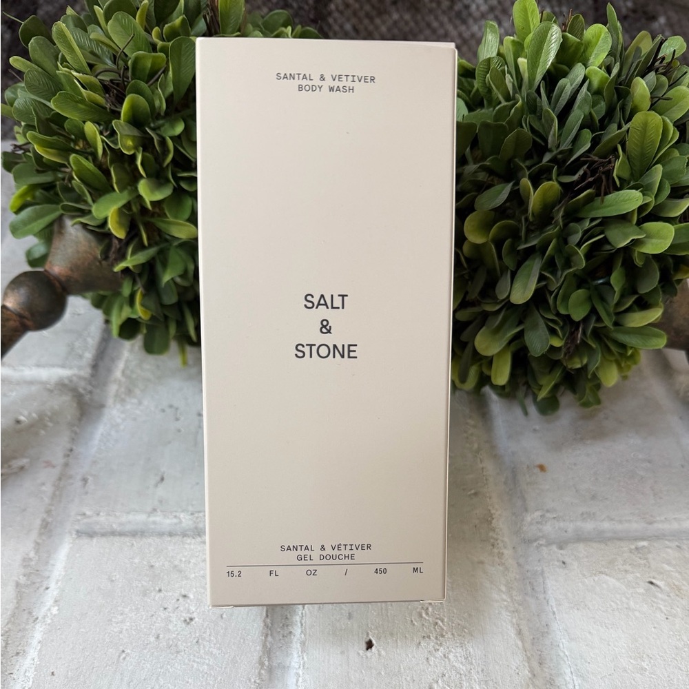 Salt & Stone Santal & Vetiver Body Wash